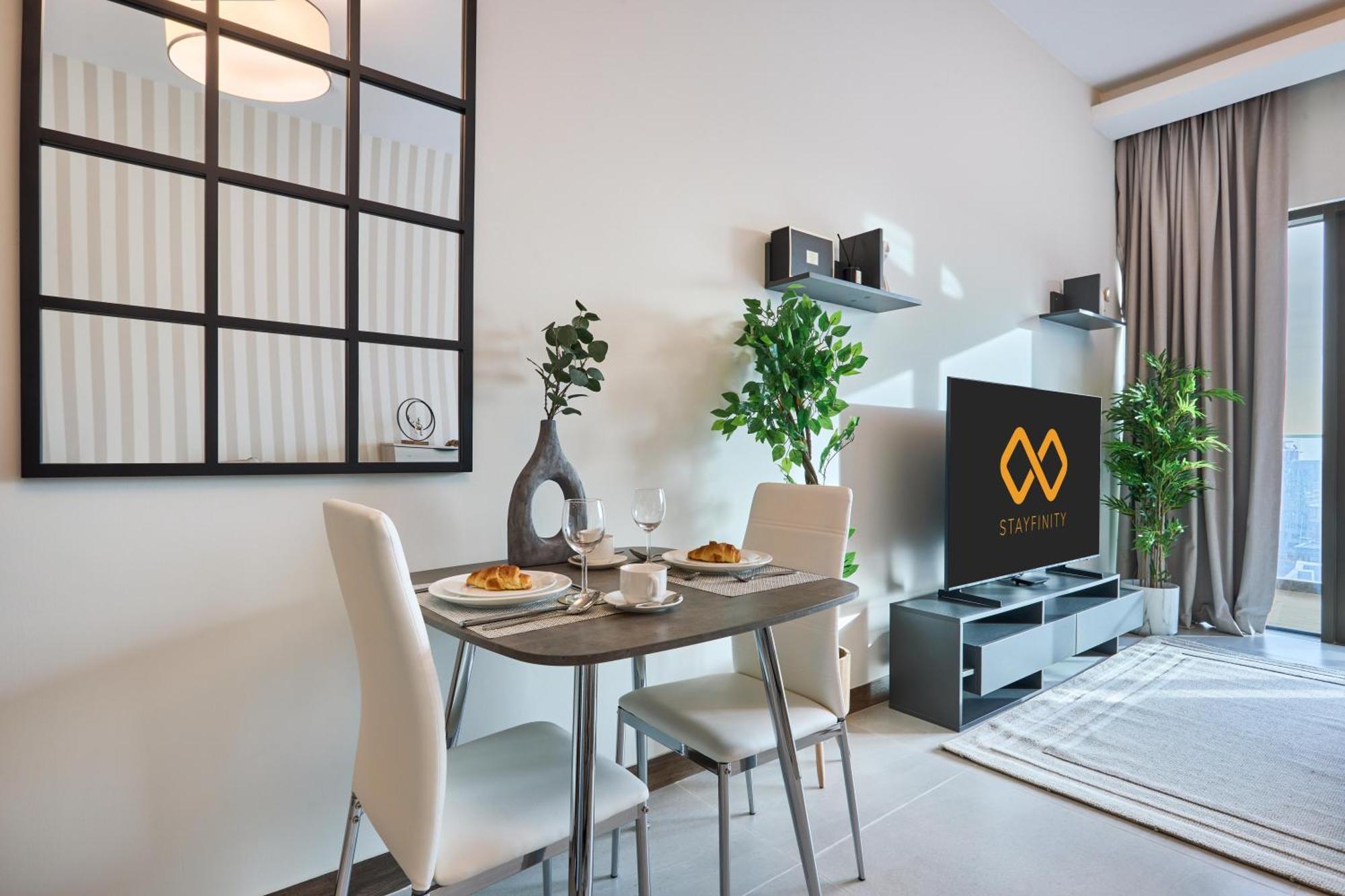 Luxury - Sol Bay Tower - Business Bay By Stayfinity Apartment *